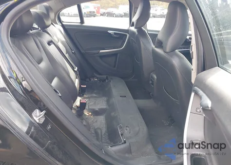 2015 Volvo S60 T5 Premier z USA, uszkodzony, nr VIN YV126MFK3F1344734